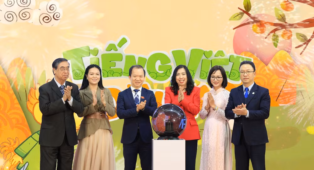 nxb giao duc viet nam va vtv4 ra mat chuong trinh tieng viet dieu ki danh cho tre em viet nam o nuoc ngoai hinh 1