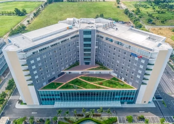 Bệnh viện Gia An 115, một trong hai bệnh viện trong Khu Y tế Kỹ thuật cao Hoa Lâm Shangri-La.