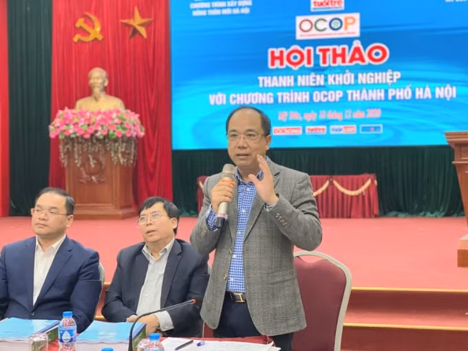 Đồng chí Nguyễn Mạnh Hưng, Tổng biên tập báo Tuổi trẻ Thủ đô phát biểu tại hội thảo. Ảnh: TL