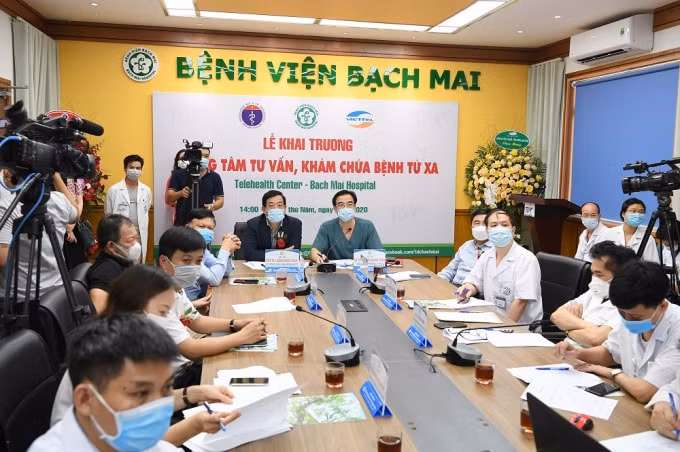 Việc áp dụng công nghệ khám bệnh tư xa mở ra cơ hội được chữa bệnh chất lượng cao cho các bệnh nhân ở những vùng sâu, vùng xa (ảnh TL).