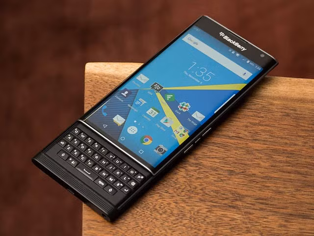 Dòng máy Smartphone BlackBerry sắp trở lại bởi một công ty chuyên về bảo mật. Ảnh: internet.