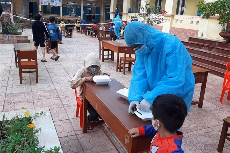 thanh pho thai nguyen tam dung nhieu hoat dong hoc sinh hoc truc tuyen tu 25 11 hinh 1