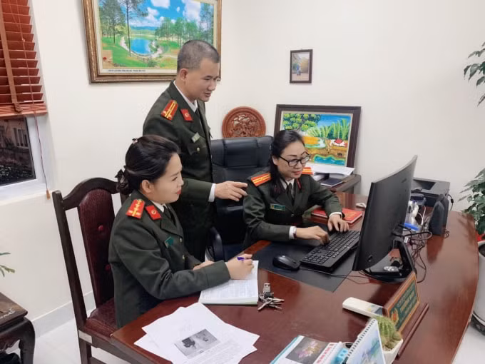 lam bao thi phai luon co gang de co tac pham bao chi co tinh thoi su chinh xac hap dan hinh 1