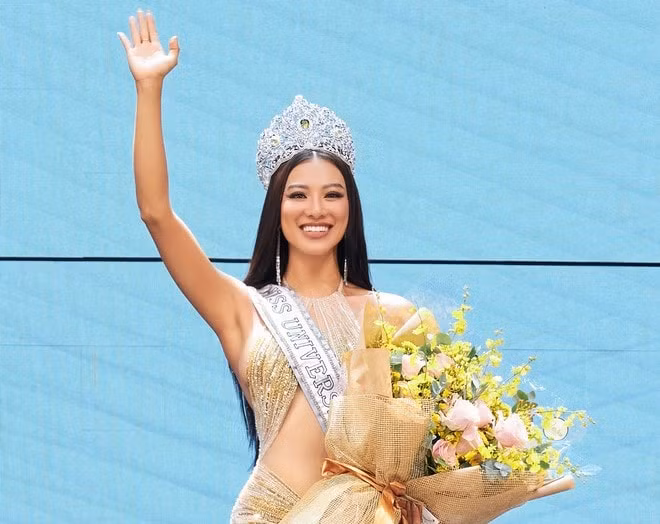 a hau kim duyen duoc trao vuong mien thi hoa hau hoan vu hinh 4