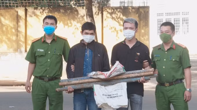 dak lak bat giu cap doi nghien ma tuy gay ra hang loat vu trom hinh 1
