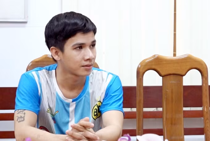 bat giam ke sat hai con rieng cua nguoi tinh hinh 1