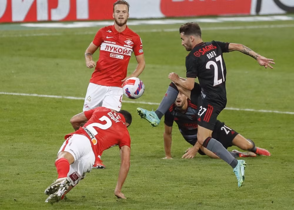 nhan dinh tran spartak vs napoli 22h30 ngay 24 11 hinh 1