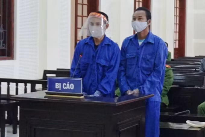 ga dan ong ban nguoi tinh sang trung quoc nhan muc an 7 nam tu hinh 1