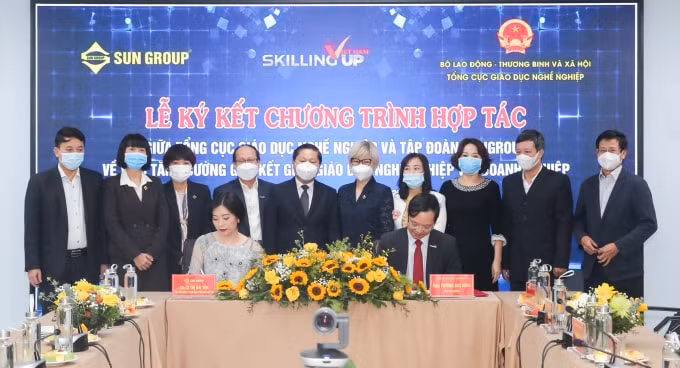 tap doan sun group ky hop tac voi tong cuc giao duc nghe nghiep hinh 1