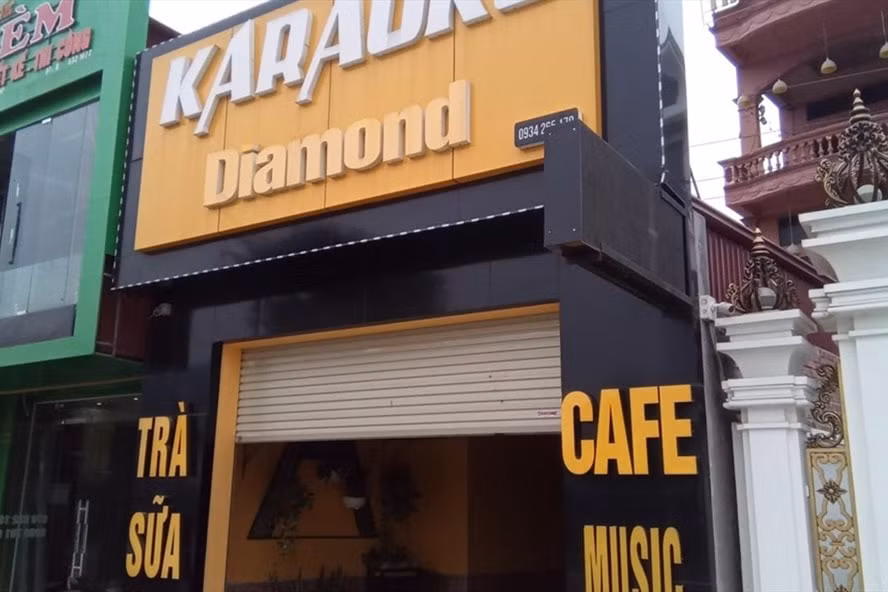 khoi to nhom doi tuong mo tiec ma tuy trong quan karaoke hinh 1