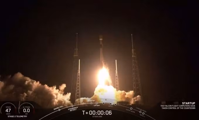 Hình ảnh SpaceX phóng tên lửa.
