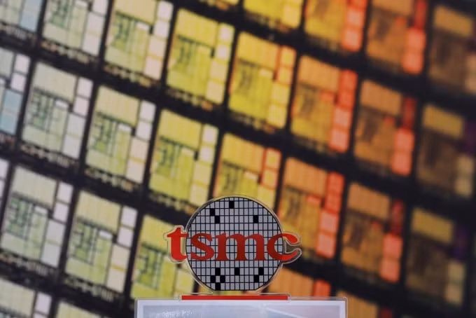 TSMC vừa tuyên bố bắt đầu sản xuất hàng loạt chip di động dựa trên quy trình 7nm+.