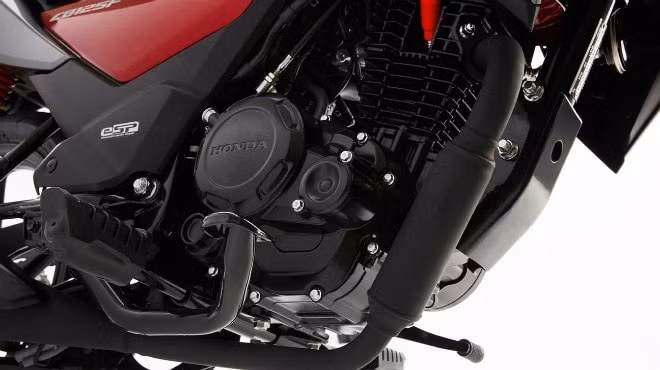 Honda CB125F 2021 sở hữu khối động cơ mạnh mẽ, tiết kiệm xăng. Ảnh: internet.