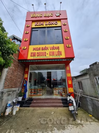 Cửa hàng vàng bạc Kim Long nơi xảy ra vụ trộm xảy ra tối ngày 20/9