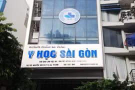 “Vẽ bệnh, moi tiền”, Phòng khám Y học Sài Gòn bị tước giấy phép hoạt động 4 tháng