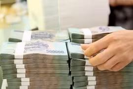 “Đau tim” cả năm, những người dũng cảm được “thưởng Tết” 722.000 tỷ đồng