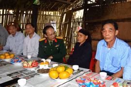 Báo Quân đội nhân dân phối hợp trao “Nhà đại đoàn kết” tại huyện Hòa An, tỉnh Cao Bằng