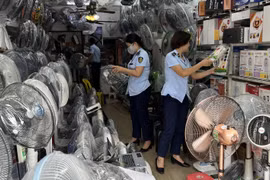Tăng cường kiểm tra các quy định pháp luật đối với mặt hàng thiết bị điện