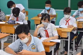 Hôm nay, hơn 110 nghìn thí sinh làm thủ tục thi lớp 10 tại Hà Nội