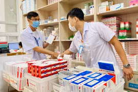 Phải đến 31/12, nhiều thuốc thực hiện theo chương trình đấu thầu quốc gia mới về nước