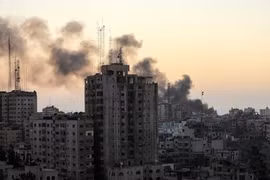 Quân đội Israel tuyên bố đã tràn vào trung tâm Thành phố Gaza