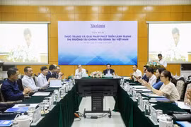 Có nên đưa hoạt động thu hồi nợ quay trở lại?