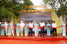 Phú Thọ khai mạc Hội chợ du lịch Tây Bắc và văn hóa ẩm thực Đất Tổ 2023