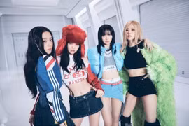 Blackpink thu về 264,5 triệu USD từ chuyến lưu diễn quanh thế giới