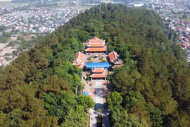 Nét đẹp độc đáo của đền thờ Hoàng đế Quang Trung