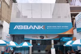 Dự phòng rủi ro tăng đột biến dưới áp lực nợ xấu, lợi nhuận 6 tháng của ABBank (ABB) giảm mạnh gần 60%