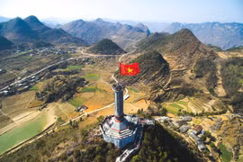 Vun bồi sức mạnh Việt!