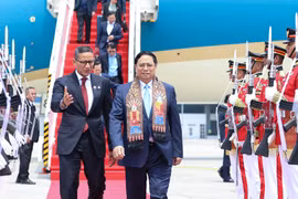 Thủ tướng Phạm Minh Chính tới Indonesia, bắt đầu chuyến công tác dự Hội nghị cấp cao ASEAN 43