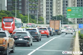 Ngày cuối cùng kỳ nghỉ lễ 2/9, giao thông cửa ngõ Hà Nội ùn ứ nhẹ