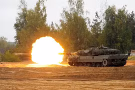 Nga phóng hàng loạt tên lửa vào Ukraine sau khi phương Tây cam kết viện trợ xe tăng
