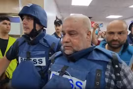 Phóng viên báo Al Jazeera mất 4 người thân trong cuộc không kích của Israel ở Gaza