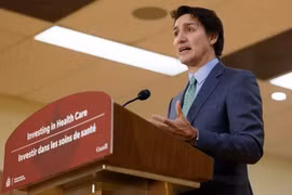 Máy bay Mỹ bắn hạ thêm một vật thể lạ trên bầu trời Canada