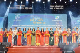 “Hà Nội kết nối - vươn xa”: Tôn vinh các sản phẩm sáng tạo của phụ nữ Thủ đô