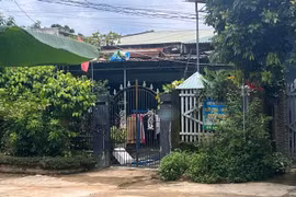 Vụ bé trai 9 tháng tuổi tử vong ở Kon Tum: Đình chỉ cơ sở giữ trẻ