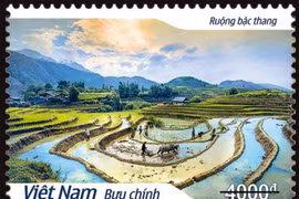 Phát hành bộ tem phong cảnh ruộng bậc thang nhân kỷ niệm 120 năm du lịch Sa Pa
