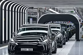 Tesla không còn xe Model Y để bán cho khách hàng Mỹ trong quý đầu năm