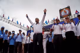Đảng của Thủ tướng Hun Sen tuyên bố giành chiến thắng trong cuộc bầu cử Campuchia