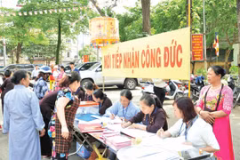 Tiền công đức cần được quản lý, sử dụng minh bạch, tránh tư lợi