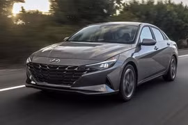 Top 5 mẫu xe dùng hộp số CVT tốt nhất năm 2023
