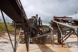 Trung Quốc đầu tư 2,8 tỷ USD khai thác lithium ở Zimbabwe