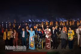 Ấn tượng chương trình nghệ thuật “Di sản văn hóa Nam Bộ - Hành trình tiếp nối” tại Festival Ninh Bình