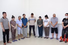 Bắt 10 đối tượng trong đường dây đánh bạc ghi số lô, đề hơn 10 tỷ đồng