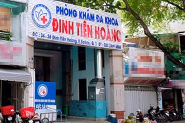 Thanh tra Sở Y tế TP HCM giải cứu một thai phụ đang bị phòng khám “vẽ bệnh, moi tiền”