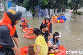 Đà Nẵng cho học sinh nghỉ học, công an sẵn sàng 100% quân số ứng phó mưa lũ