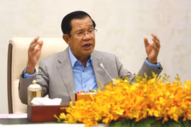 Thủ tướng Hun Sen đề nghị người hâm mộ ngừng gây sức ép lên BTC SEA Games 32
