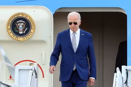 Tổng thống Hoa Kỳ Joe Biden đã đến Hà Nội, bắt đầu thăm cấp Nhà nước tới Việt Nam